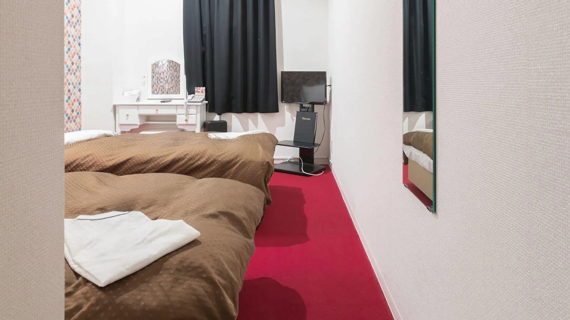 Art Inn Namba Осака Отель